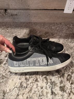 Louis Vuitton Black & Gray Low-Top Logo Sneakers